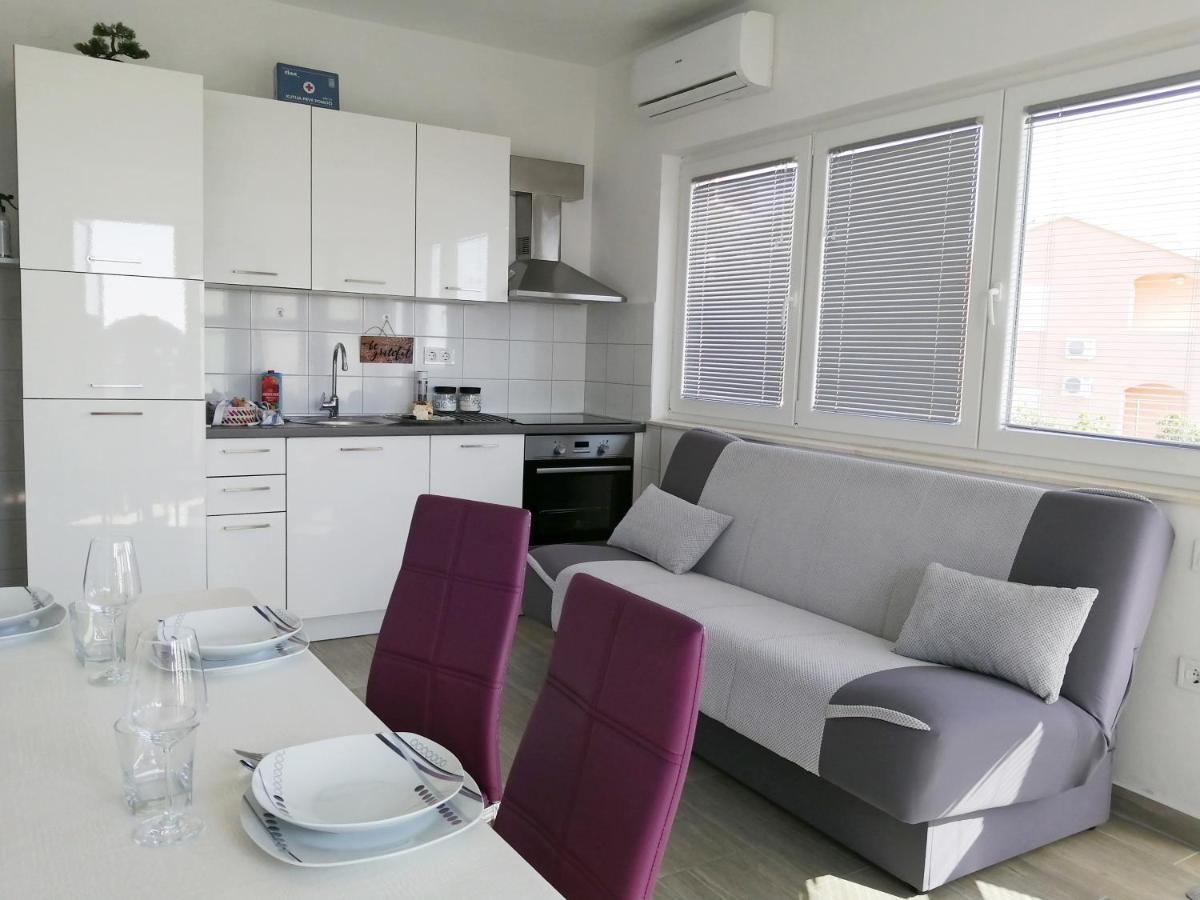 Apartmani Radic Primošten Екстериор снимка