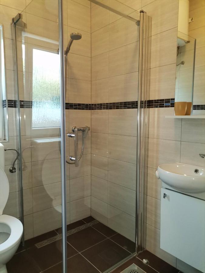Apartmani Radic Primošten Екстериор снимка