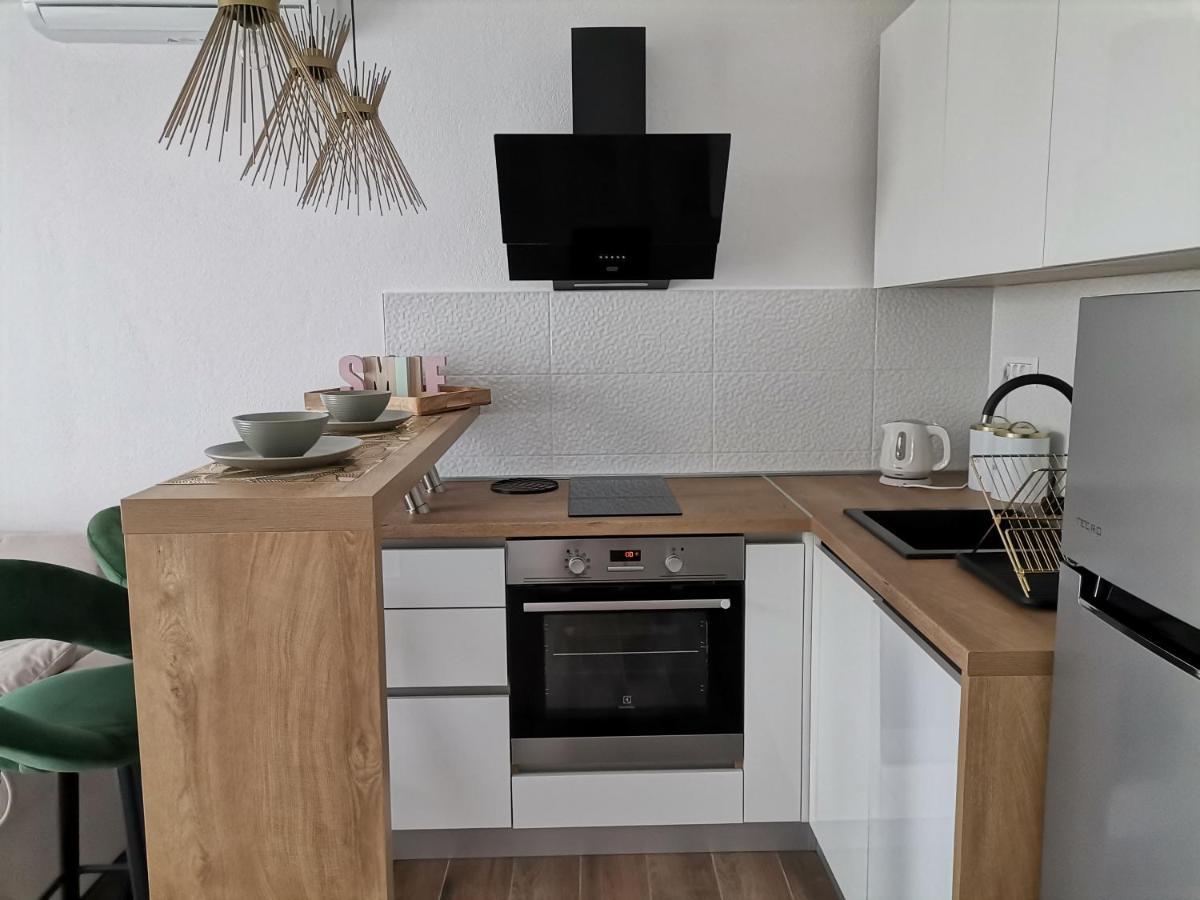 Apartmani Radic Primošten Екстериор снимка